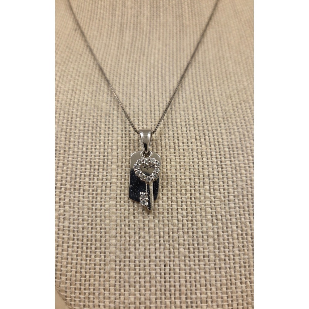 Sterling Silver Skeleton Key & Unengraved Pendant & 18" Sterling Box Necklace - Picture 2 of 4